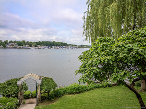 776 Quinnipiac Ave, Unit 2 in New Haven, CT - Building Photo - Building Photo