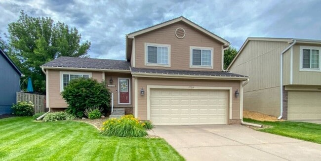 property at 17219 Spaulding St