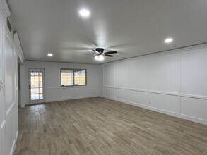 6402 Clearlake Cir in Corpus Christi, TX - Building Photo - Building Photo