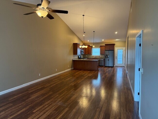 1625 Magnolia Dr in Chatham, IL - Building Photo - Building Photo