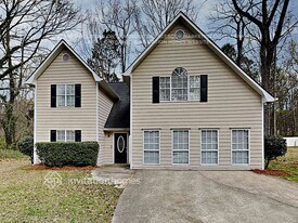 6611 Crossing Creek Point in Austell, GA - Building Photo