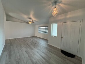 3512 W 27th Ln in Yuma, AZ - Building Photo - Building Photo
