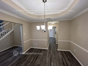 825 Claire View Dr in Desoto, TX - Foto de edificio - Building Photo