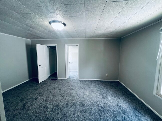 9 McKinley St in Mount Vernon, OH - Building Photo - Building Photo