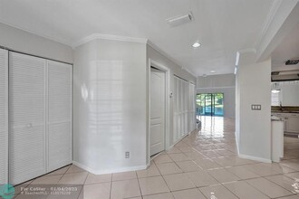 9203 Boca Gardens Cir S in Boca Raton, FL - Building Photo - Building Photo