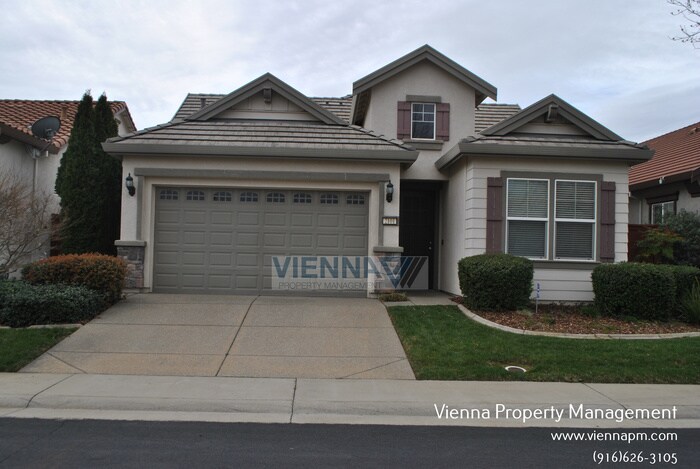 2101 Harpford Dr in Roseville, CA - Building Photo