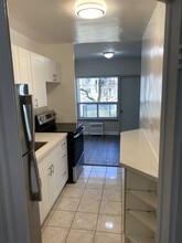 45 Gardiner Rd in Toronto, ON - Building Photo - Building Photo