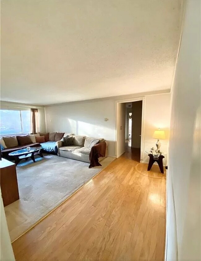 200 Woodmont Ave Rentals in Bridgeport, CT