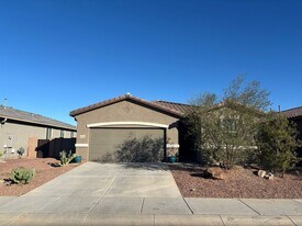21334 E Treasure Rd in Red Rock, AZ - Building Photo