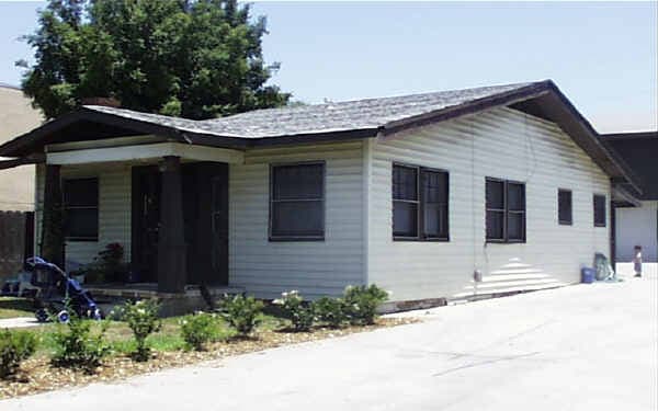 Talmadge Point in San Diego, CA - Foto de edificio - Building Photo