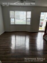 3835 Sterling Pointe Dr in Winterville, NC - Building Photo - Building Photo