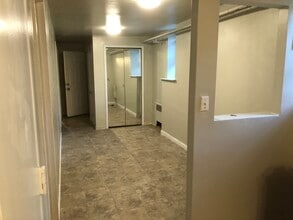 132 Voss Ave, Unit 1 in Yonkers, NY - Building Photo - Building Photo