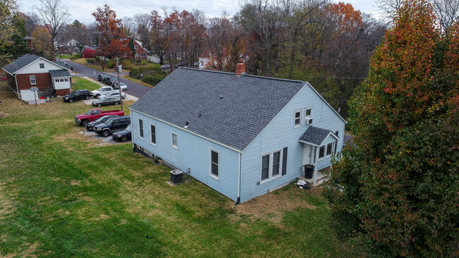 1515 Bouchelle Ave in Columbia, MO - Building Photo - Building Photo