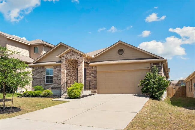 5909 Montrelia Dr in Austin, TX - Building Photo - Building Photo