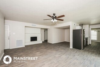 617 Faye St in Desoto, TX - Building Photo - Building Photo