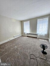 447 Arlington St, Unit 2 in Tamaqua, PA - Building Photo - Building Photo