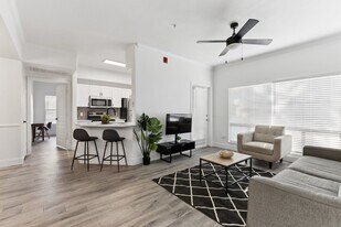 875 W Pecos Rd in Chandler, AZ - Building Photo