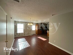 5026 Oak Pasture Ln in Charlotte, NC - Building Photo - Building Photo