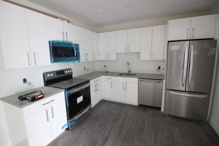 4 Bedroom Fenway Apartments For Rent Boston Ma