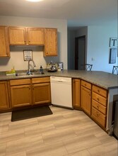 1341 Glenn Pl in Eau Claire, WI - Building Photo - Building Photo