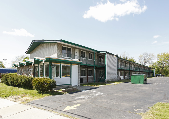 Pebble Creek in Wayne, MI - Foto de edificio - Building Photo