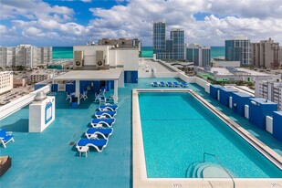 401 69th St in Miami, FL - Building Photo