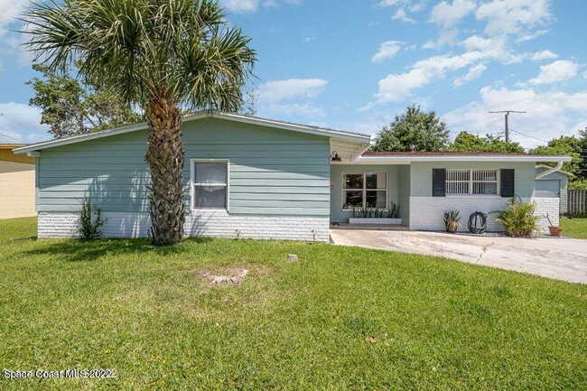 1080 Madrid Rd in Rockledge, FL - Building Photo - Building Photo