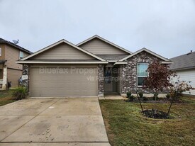 13229 Needle Grass in San Antonio, TX - Building Photo