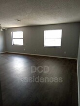 11330 Cockle Dr in Port Richey, FL - Building Photo - Building Photo