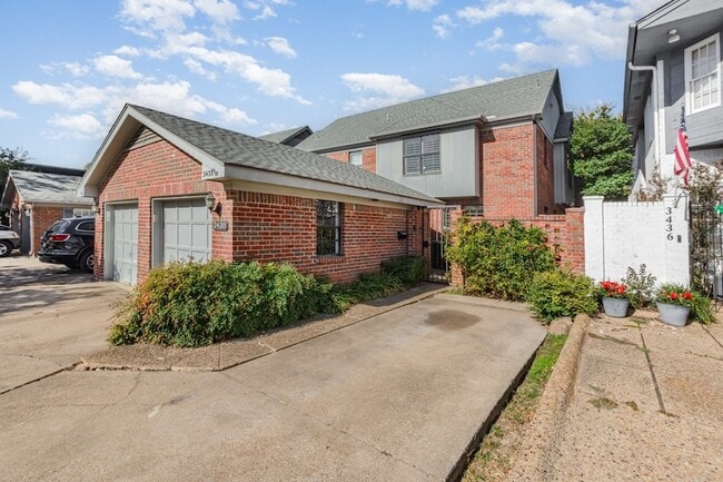 3438 Asbury St in Dallas, TX - Foto de edificio - Building Photo