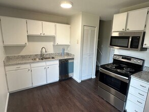 1930 E 81st Pl in Denver, CO - Building Photo - Building Photo