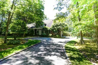 11 Forest Crossing in Sagaponack, NY - Building Photo - Building Photo