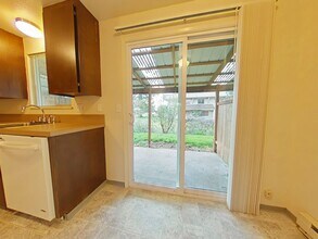 112 NE Conifer Blvd in Corvallis, OR - Building Photo - Building Photo