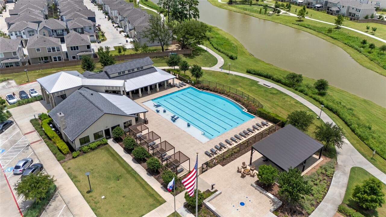 3104 Planters Peak Dr in Houston, TX - Building Photo