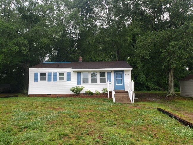 property at 306 Crosby Cir