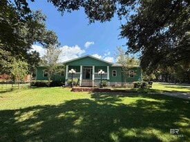 19156 Heard Rd in Fairhope, AL - Building Photo