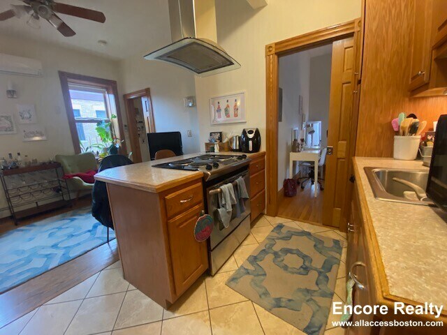 66 Pinckney St in Boston, MA - Building Photo - Building Photo