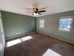 1116 Woodcock Ln in Virginia Beach, VA - Building Photo - Building Photo