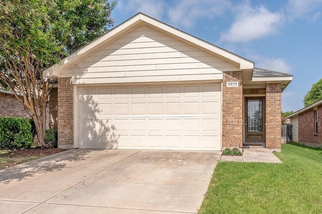 property at 8833 Quarry Ridge Trl