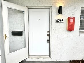 6054 Amberly Ct in Orlando, FL - Building Photo - Building Photo