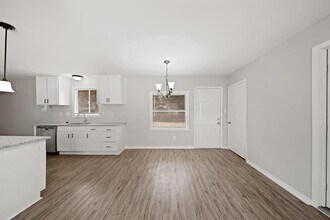 5210 Balkin St in Houston, TX - Building Photo - Building Photo