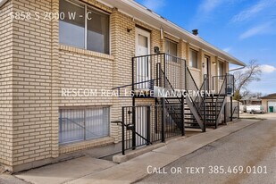 5858 S 2000 W in Roy, UT - Building Photo
