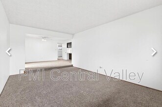 3102 W Swain Rd in Stockton, CA - Building Photo - Building Photo