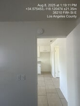 38210 5th St E in Palmdale, CA - Foto de edificio - Building Photo