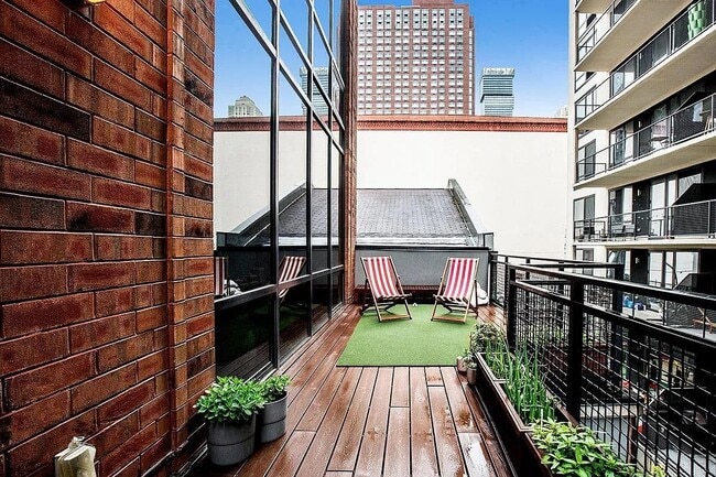 159 2nd St in Jersey City, NJ - Building Photo - Building Photo