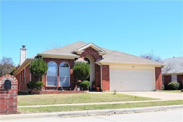 property at 1021 Iron Horse Dr