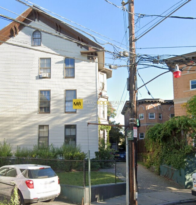 property at 8 Adella Pl