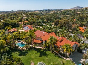 17444 Avenida Peregrina in Rancho Santa Fe, CA - Building Photo - Building Photo