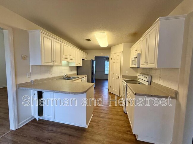 3026 Manchester Dr in Hephzibah, GA - Building Photo - Building Photo