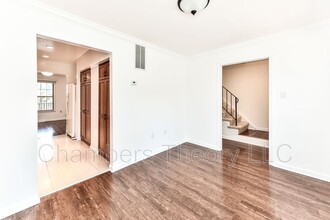 2307 Harleyford Ct in Reston, VA - Building Photo - Building Photo